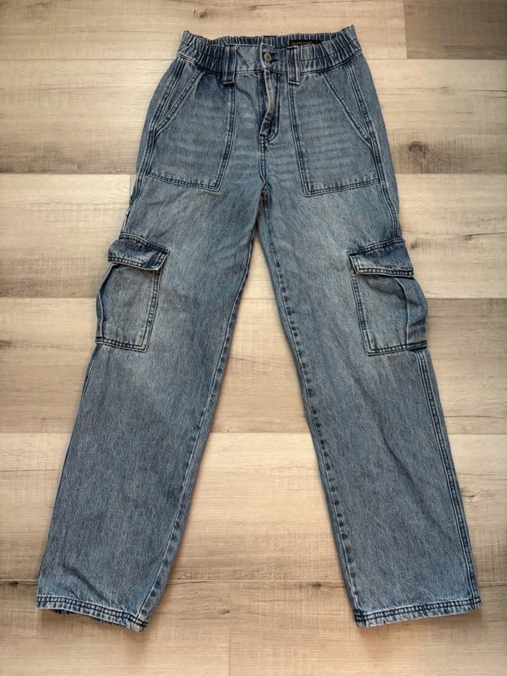 ⭐️ SALE - Blank NYC Women's Boyfriend Y2K Cargo Jeans in Light Blue Denim